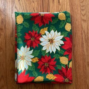 Vintage Christmas Tablecloth 43”x 56”